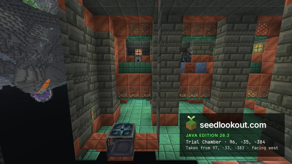 Spectator cutaway of copper and tuff trial chamber walls, green floor blocks and a visible spawner